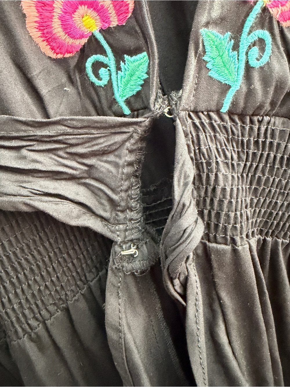*New* American & Beyond Embroidered Kaftan, Size Large - Picture 7 of 10